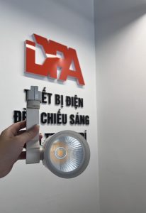 Đèn LED rọi ray chất lượng cao 